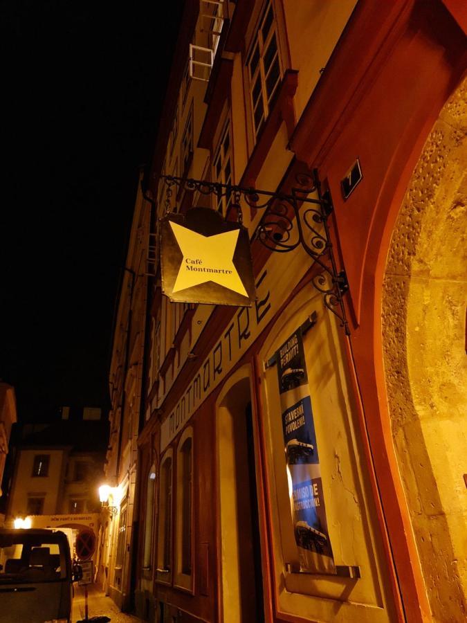 Laxmi Happy Home In Historical Prag Exterior foto
