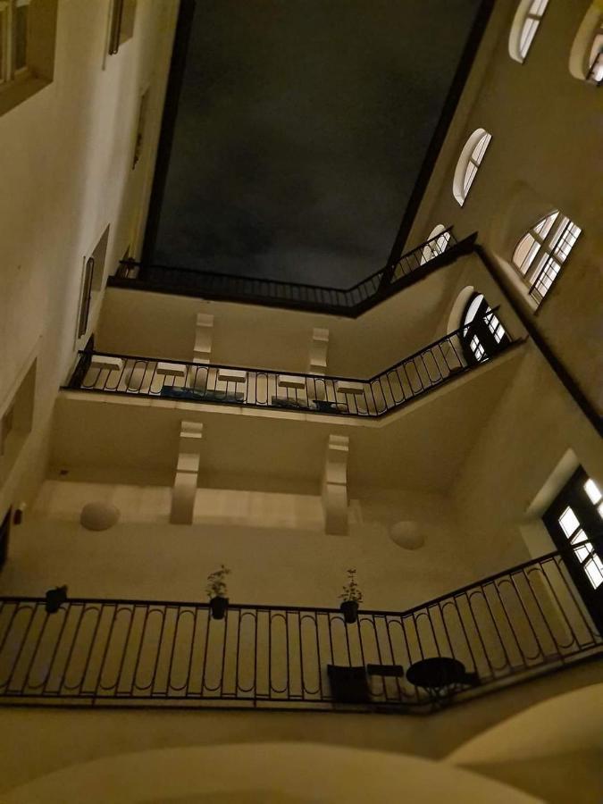Laxmi Happy Home In Historical Prag Exterior foto