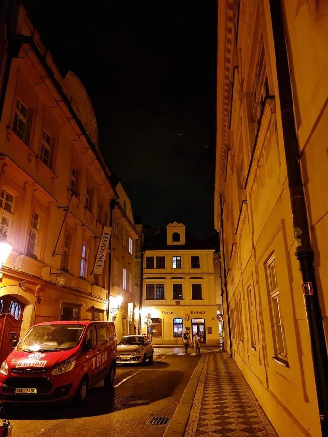 Laxmi Happy Home In Historical Prag Exterior foto