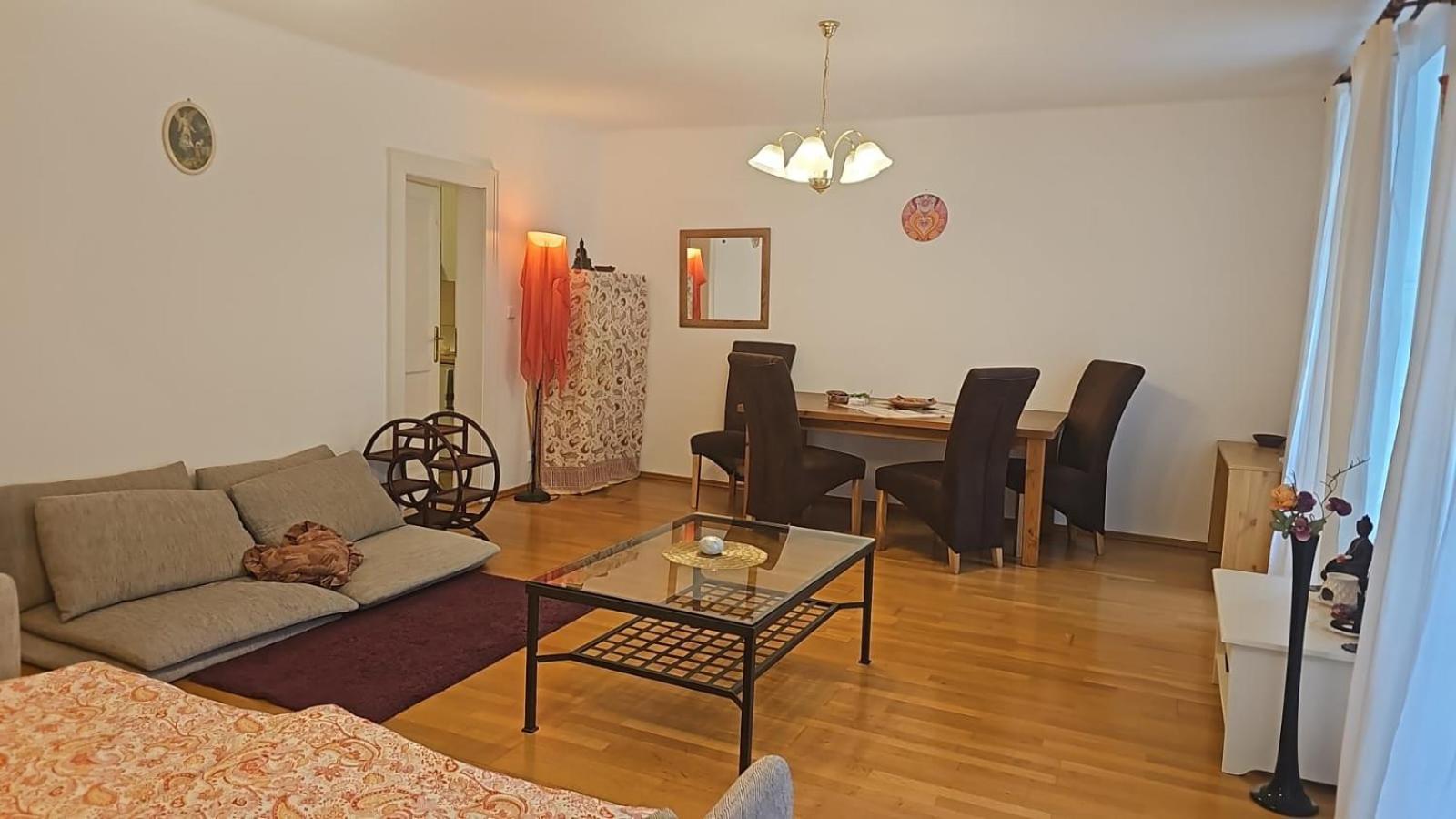 Laxmi Happy Home In Historical Prag Exterior foto